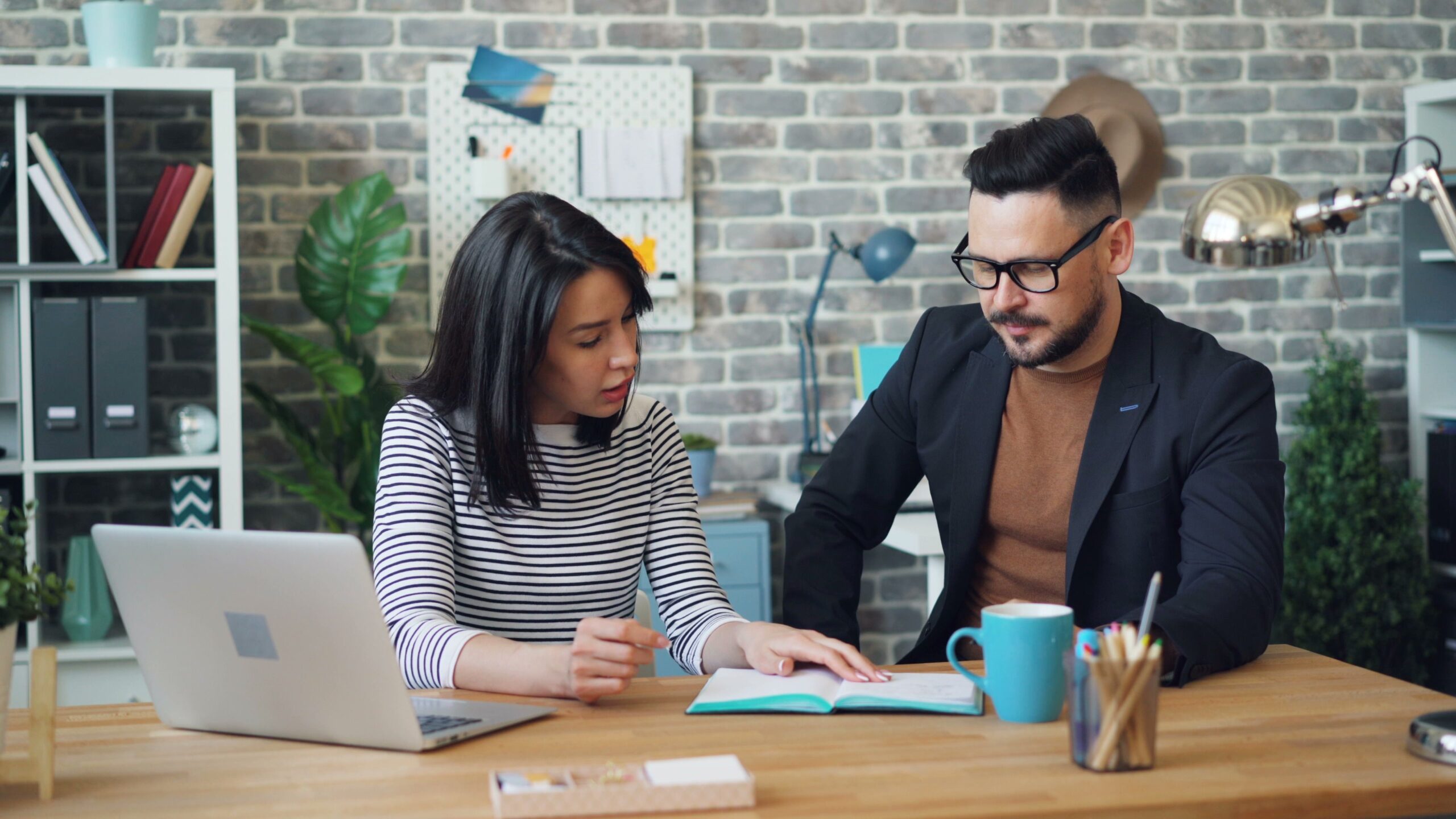Vrijwilligers werven? 7 tips voor een vacaturetekst die aanspreekt